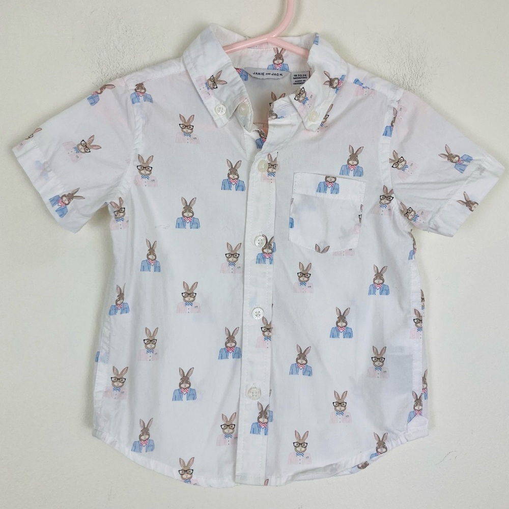 Janie and Jack white novelty bunny print short sleeve button up. 18-24 months.